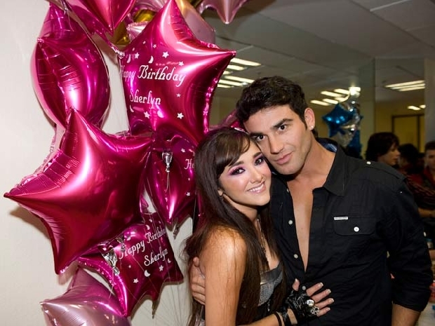 cumple_sherly5_apaisada - camelleonii