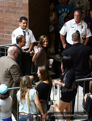 normal_002 - JULY 17TH - Leaving Glendale Galleria - Glendale