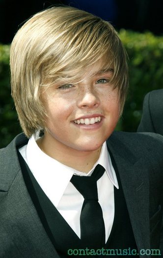 dylan_sprouse_2072612 - Dylan Sprouse