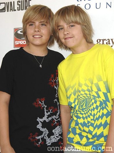 dylan_sprouse_1897395 - Cole and Dylan Sprouse