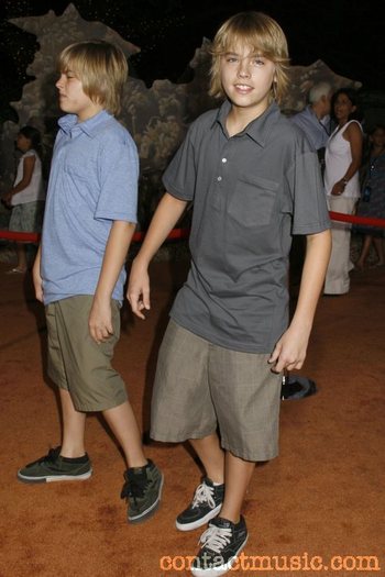 dylan_sprouse_1935925 - Cole and Dylan Sprouse