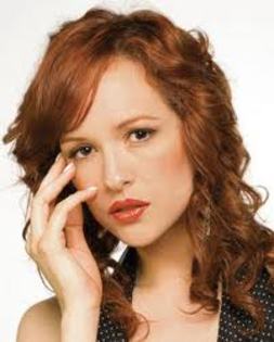 Dorotea - SARACI TINERI BOGATI