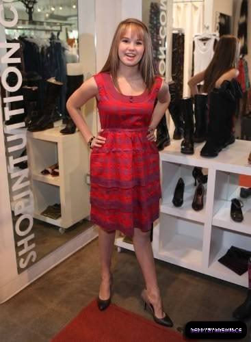 DRSShopping_66 - DEBBY RYAN