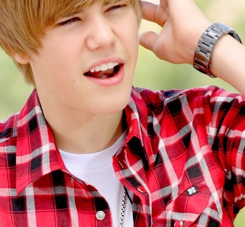 justinbieber_1286556265 - justin bieber