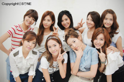 SNSD-girls-generation-snsd-15369446-350-231