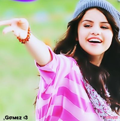 21519621_TGOIUZKIK - selena gomez