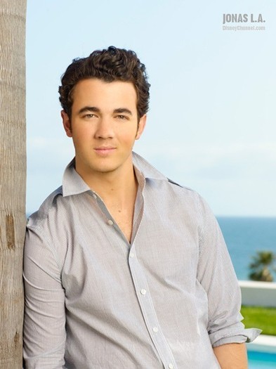 Kevin-jonas-la-13161208-479-640