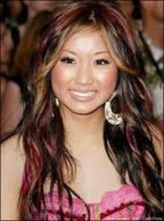 imageskgvvglik - poze brenda song