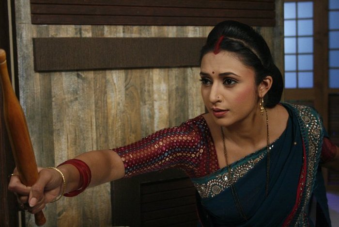 mrs and mr sharma (10)