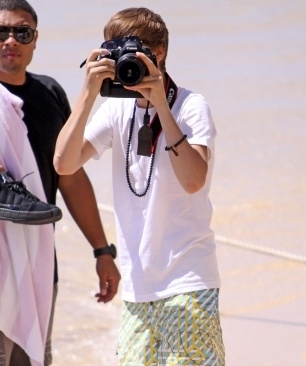  - Justin Bieber In Hawai