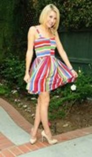 23275306_NJVUDSNIU - 0-chelsea staub