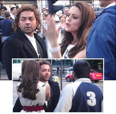 4882_1049868061587_1672293310_119293_6566465_n - PREITY ZINTA