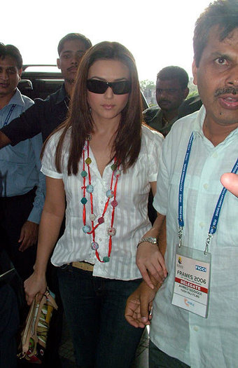 5531_1076537448305_1672293310_186708_407499_n