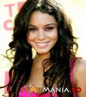 69cce8e12d7b80c1f8d8f965024179dd-vanessa-hudgens_33 - Poze Vanessa Hudgens