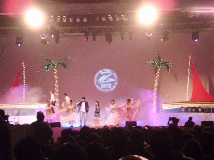 60498432539653050744283