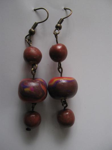 "Castane coapte"; Cercei in fimo, accesorii culoare bronz, 10lei
