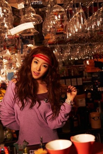 Oh-album-pics-girls-generation-snsd-10189365-385-577