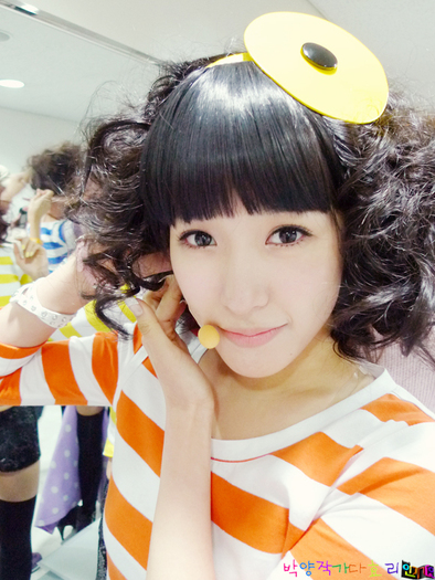 SBS-Inkigayo-SNSD-girls-generation-snsd-10465544-580-773