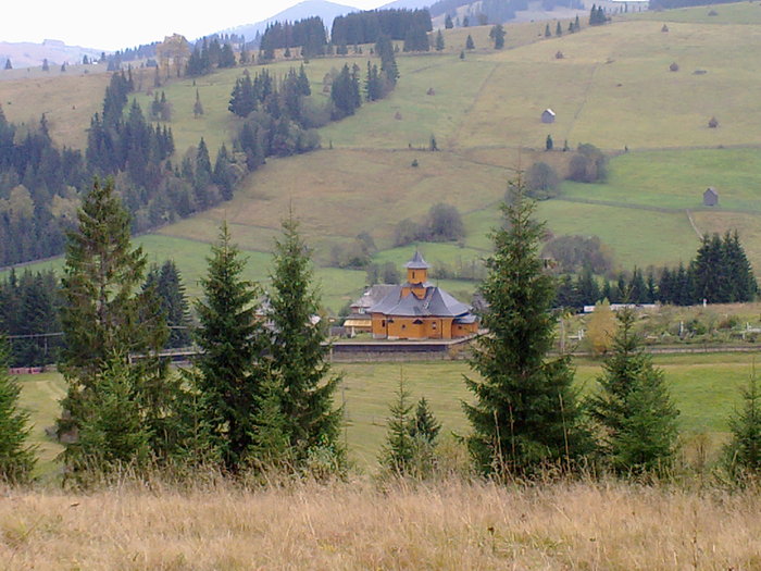 03102010407 - Peisaje frumoase din Bucovina