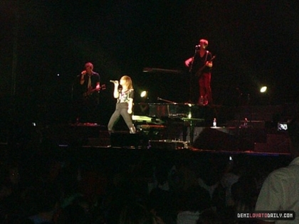 normal_009 - DECEMBER 21ST - Performing at Coliseo de Puerto Rico