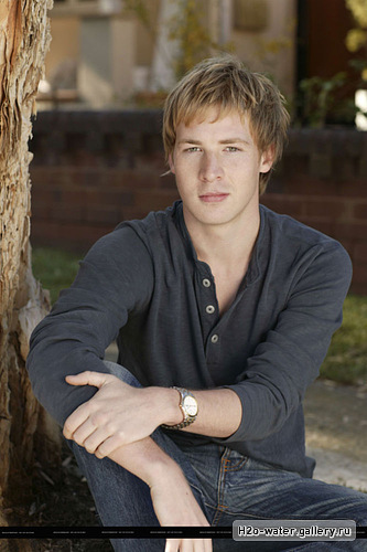 161629-f165a-27389268-m549x500