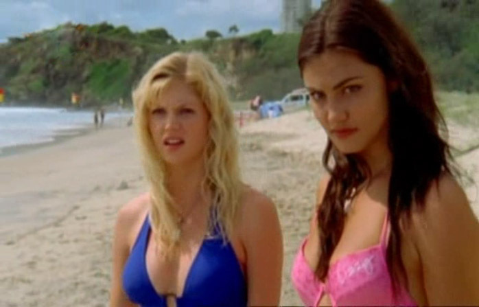 Cleo-and-rikki-h2o-just-add-water-season-3-8057422-223-152