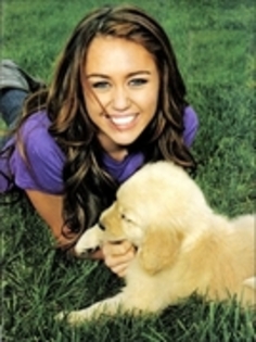 20085809_VQKRRWYAZ - 0-poze cu miley cyrus49