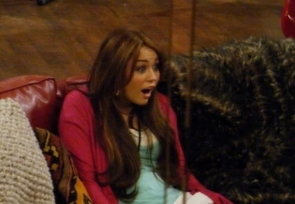  - x Hannah Montana  Season 4 - On The Set 2010