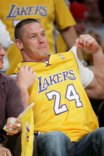 FFKCYYSKBBCAFPXCIYE - poze cu john cena