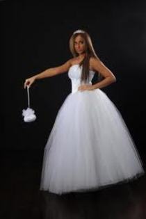 images (17) - Rochii de mireasa