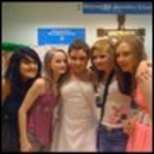 4099549209a9658625280m