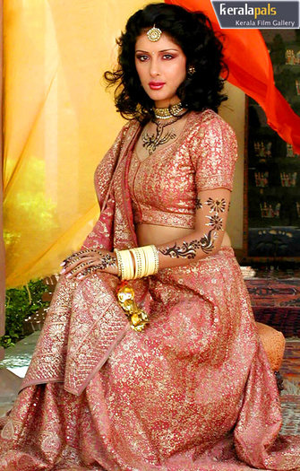 zaara72 - ZAARA