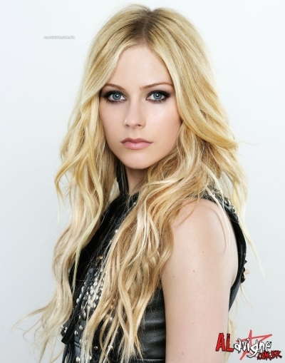 11118770 - poze Avril Lavigne