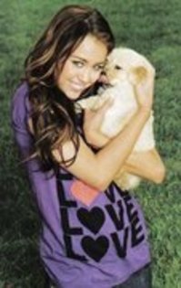 18642452_KSAPLWTSU - album miley cyrus