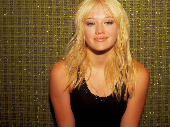 Hilary-hilary-duff-134928_1600_1200