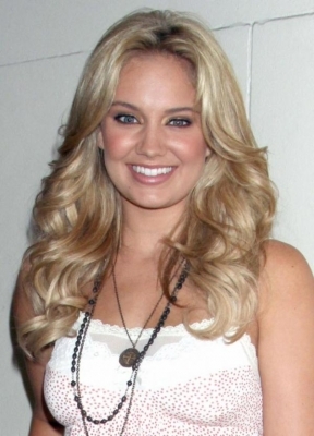 23vndy1 - poze Tiffany Thornton