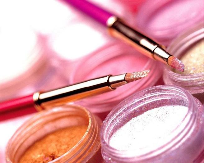 Glitter_Eye_Shadow