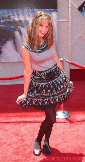 debby_ryan_2376846 - Debby Ryan