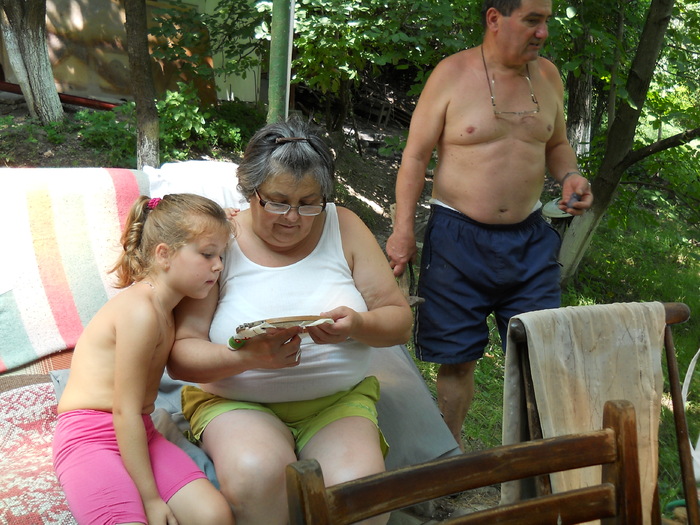 biserica+cuptoru gradina 037