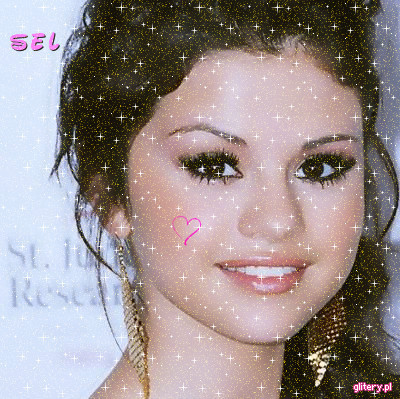 21 - club selena gomez