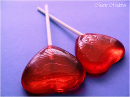 2_HeArTs_ThAt_BeAt_aS_OnE_by_CozyComfyCouch