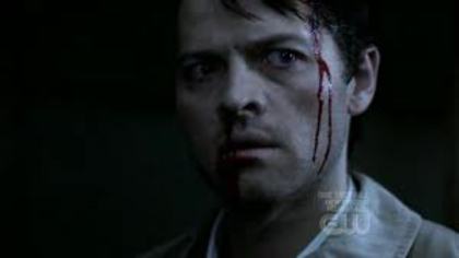 8 - CASTIEL