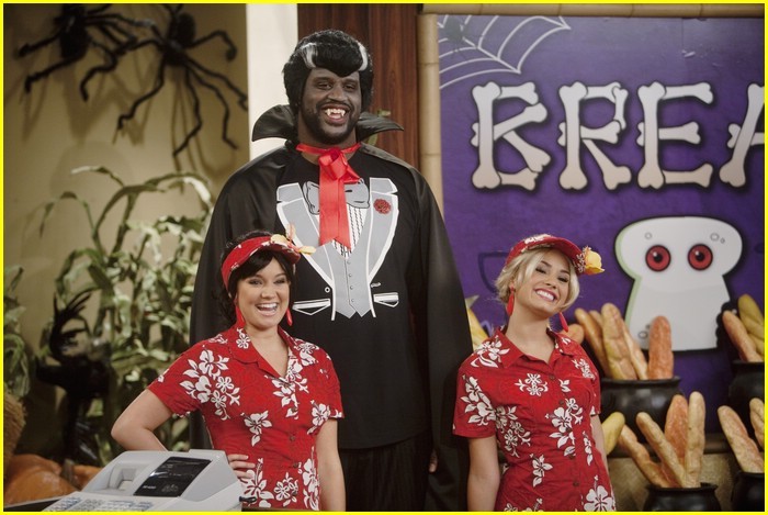 shaq-sonny-chance-halloween-15