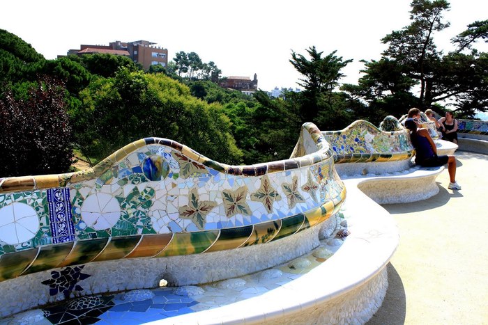 Barcelona - banci in parcul Guell