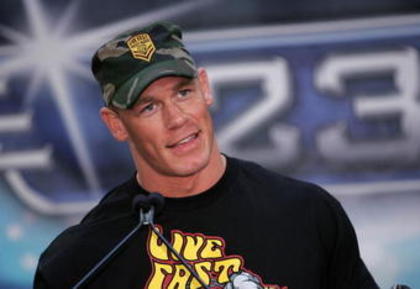 43133_crop_340x234 - poze cu john cena 1