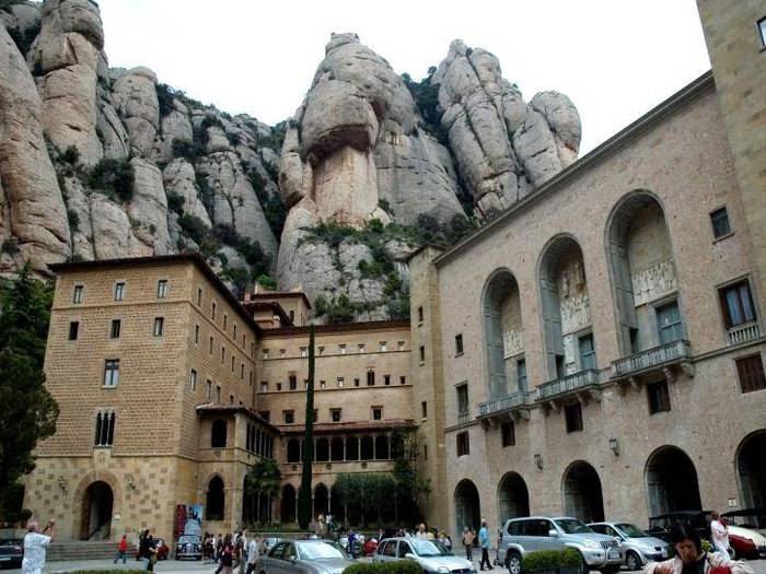 MONTSERRAT3