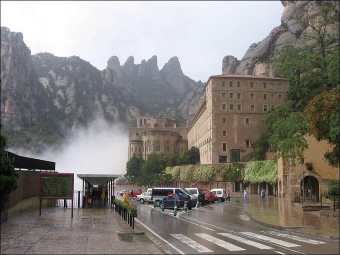 MONTSERRAT5