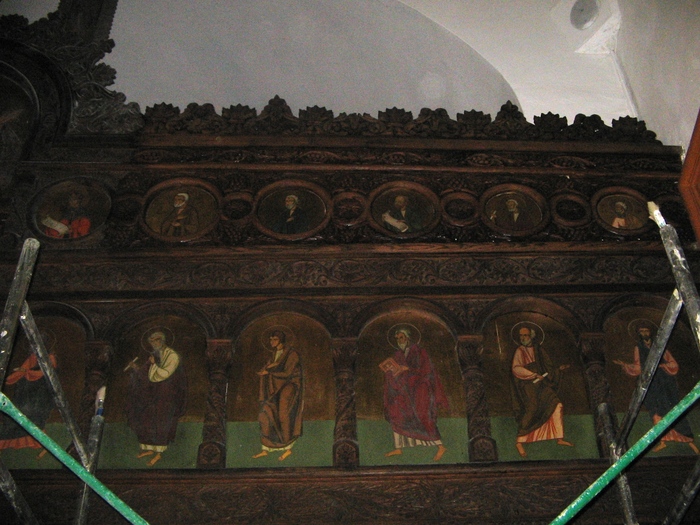 B.Toma Cozma  iconostas 2010 036