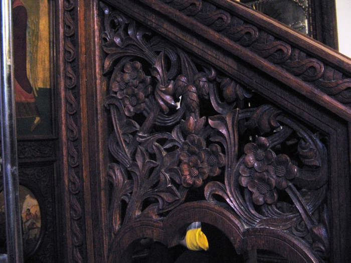 B.Toma Cozma  iconostas 2010 054