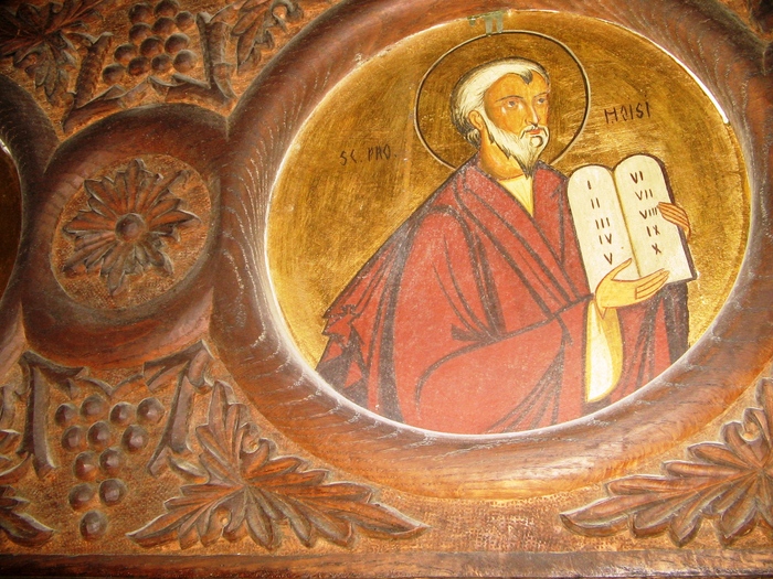 B.Toma Cozma  iconostas 2010 081